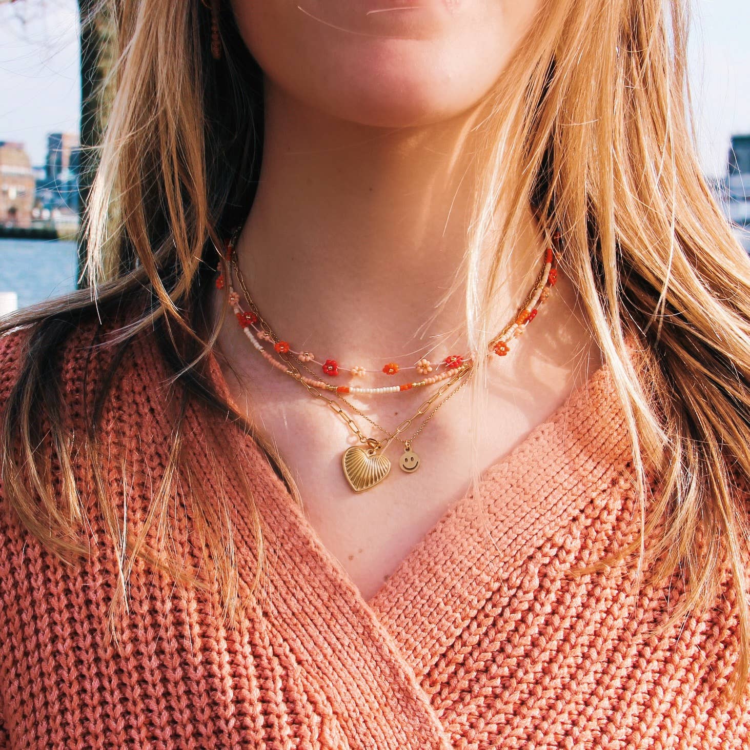 Bazou - Wholesale Pendant/Charm Necklace - Stainless steel d-chain necklace with decorated heart - gold3