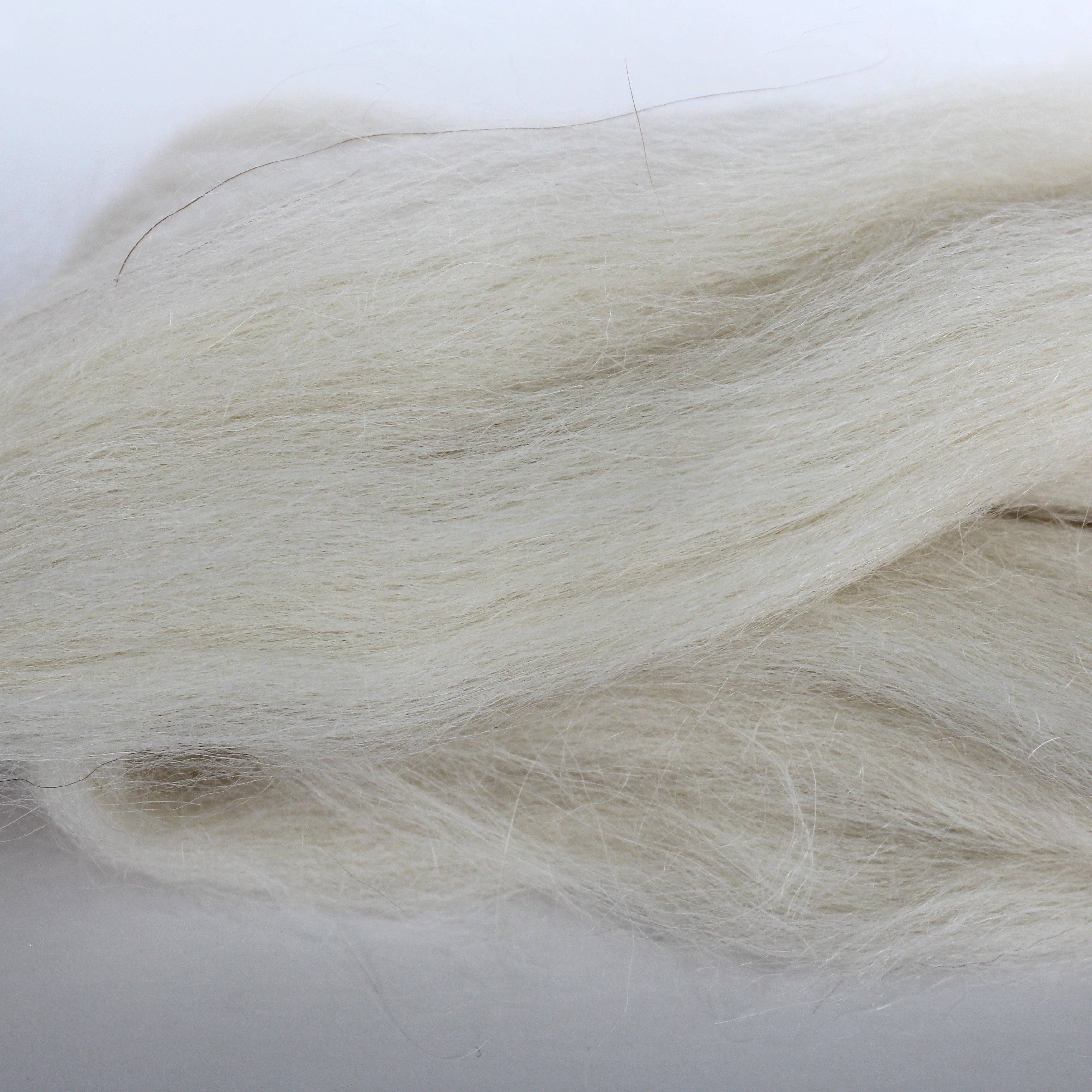 #120 PURE ALPACA WHITE ROVING for wholesale on Faire4