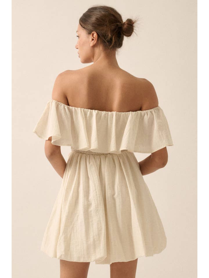 Promesa USA – Großhandel Kleid – Damen – Trägerloses Minikleid mit Volant aus Leinenmischung11