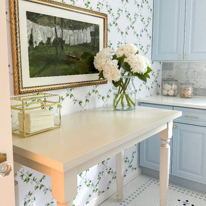 Carta da parati Edna di Sarah Gross Design per la vendita all'ingrosso da parte di Loomwell Home Goods