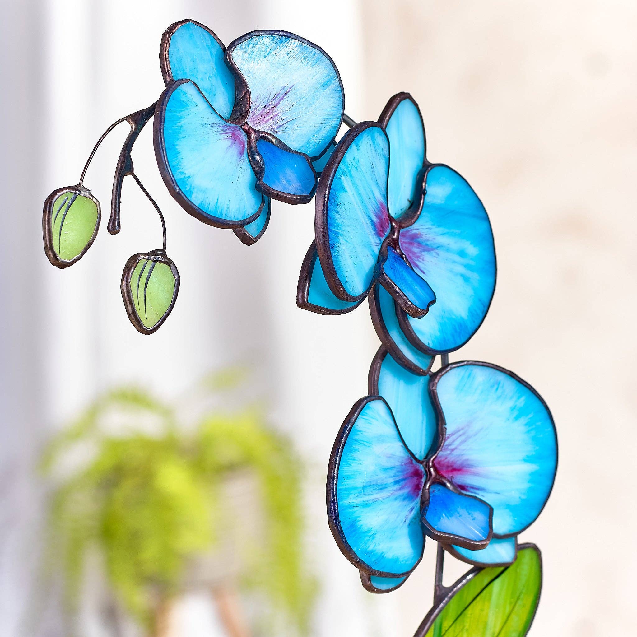 Avalglass - Wholesale Decorative Tabletop Object - Blue Orchid Flower Stained Glass Tabletop1