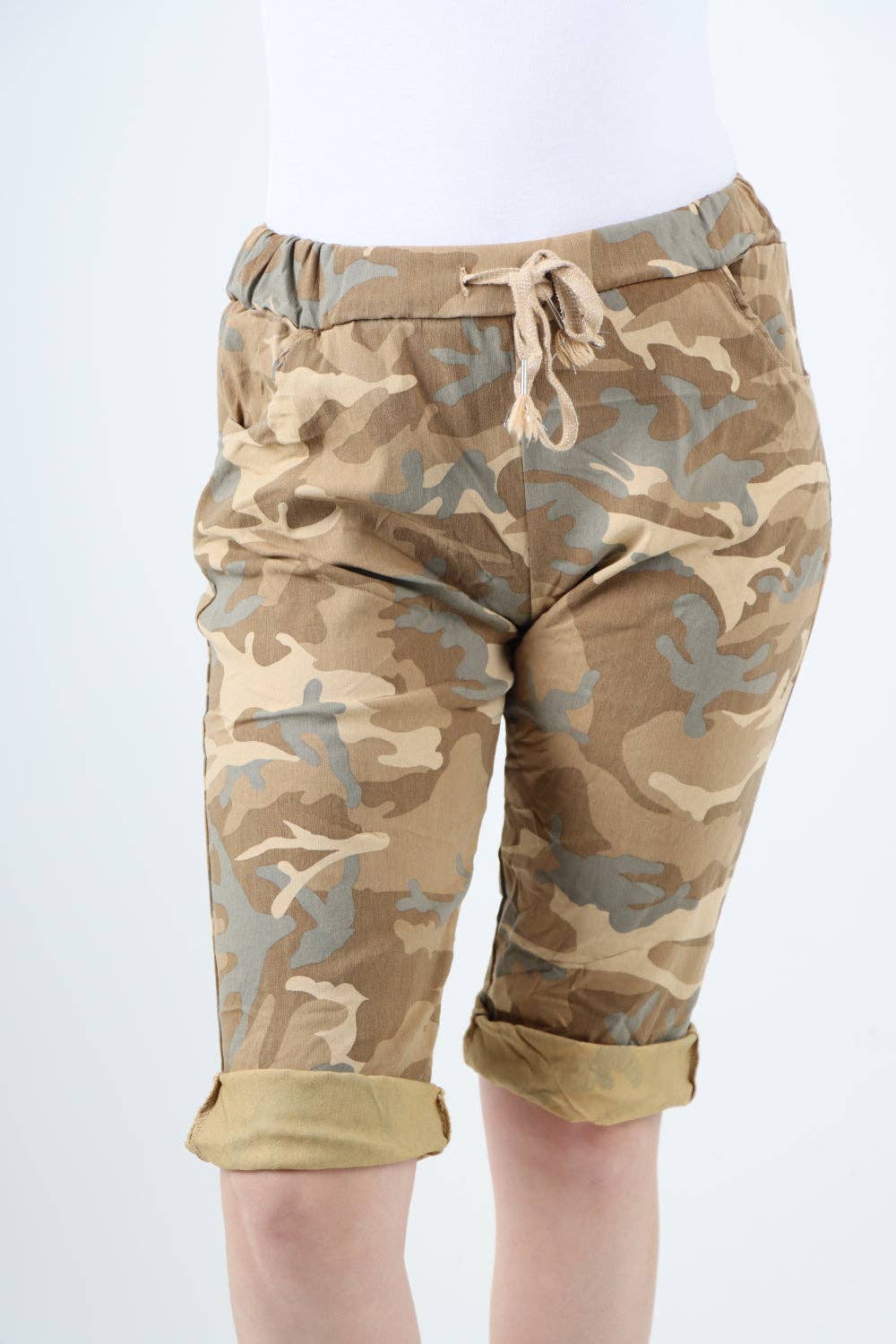 Miss Bold – wholesale Shorts – Women’s – Italian Camouflage Magic Chino Shorts88