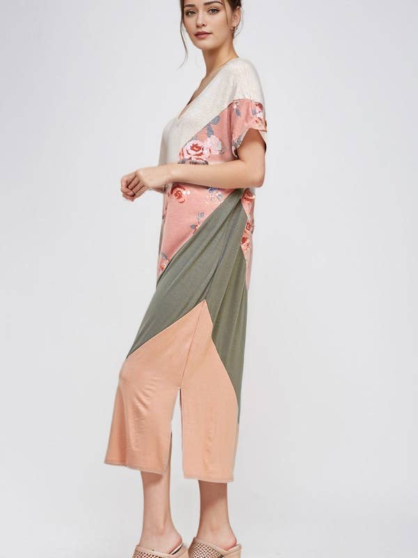 LILLA PLUS STØRRELSE BLOMSTERTRYKT FARVEBLOK KORTÆRMET LANG KJOLE for engroshandel på Faire1