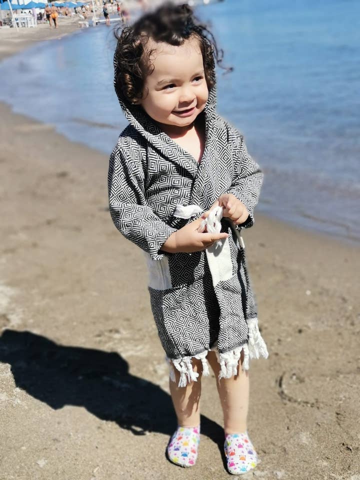 EL PATITO TOWELS & BATHROBES – Roupão de banho - Crianças por atacado – Roupões de verão para praia e piscina, estilo boho chic para bebês e crianças - CONTEM5