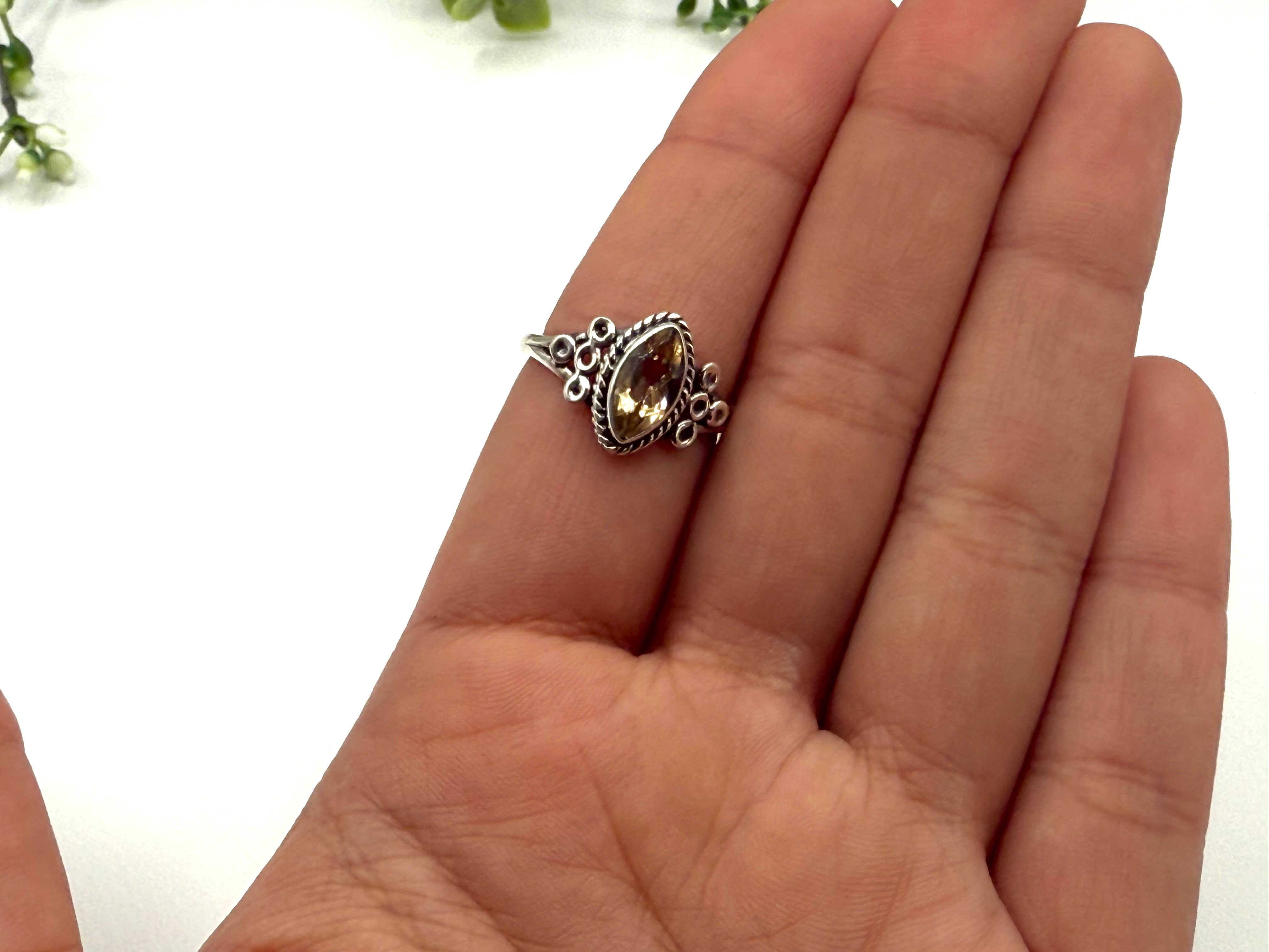 Meraki Gemstones – Anel de pedra única/solitário por atacado – Anel de Prata 925/Esterlina com Pedra Preciosa Semi-Preciosa de Citrino Facetado4