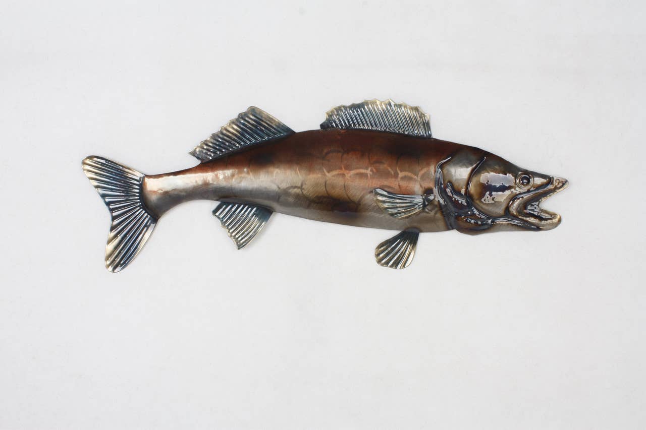 Peterson Housewares & Artwares - Vendita all'ingrosso Decorazione da parete 3D - Lake Fish Metal Wall Art 58"x20,3 cm1