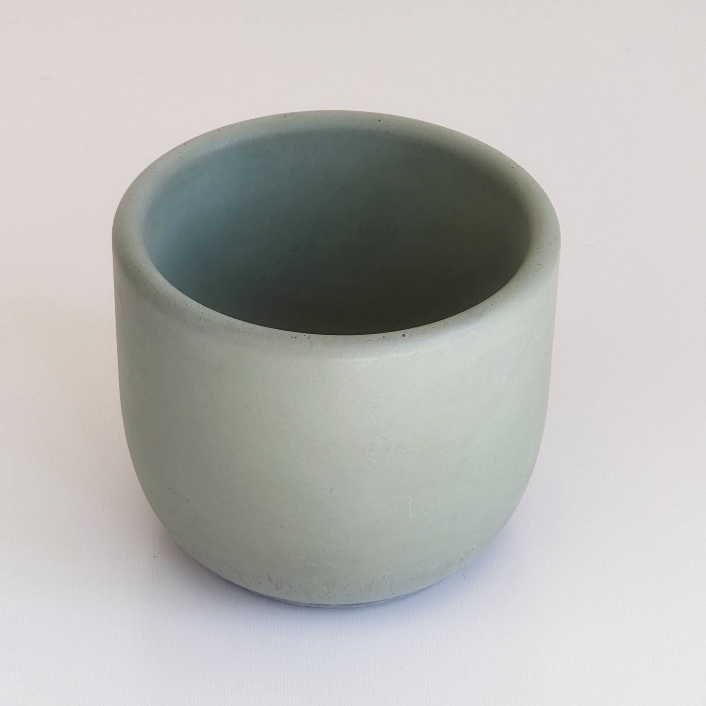 Knoll Glen - Wholesale Plant Pot - Teacup Concrete Plant Pot with drainage hole6