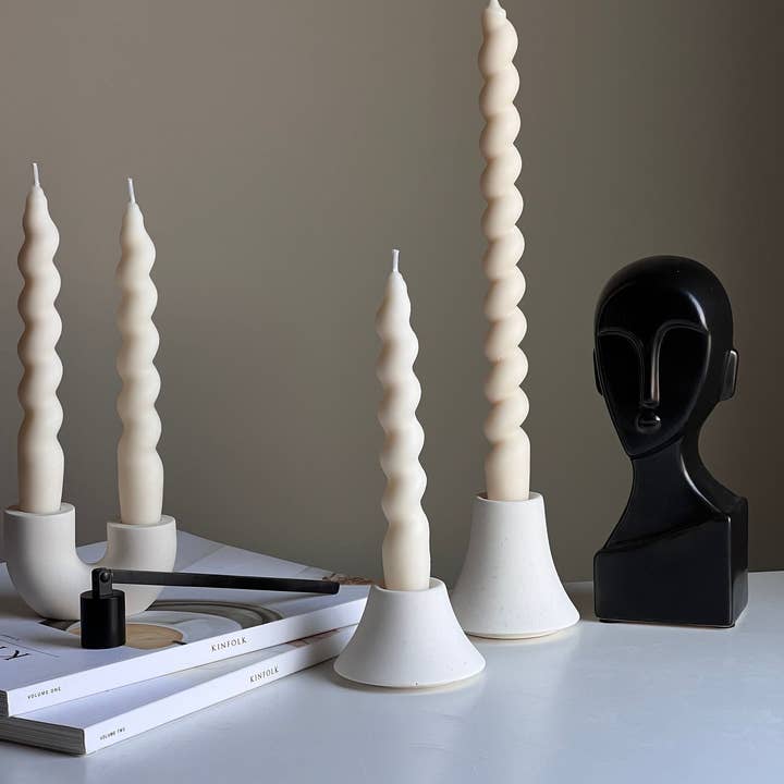 Estelle Studio - Wholesale Candle Holder - Round Jesmonite Candlestick Holder: Minimalist Table Decor1