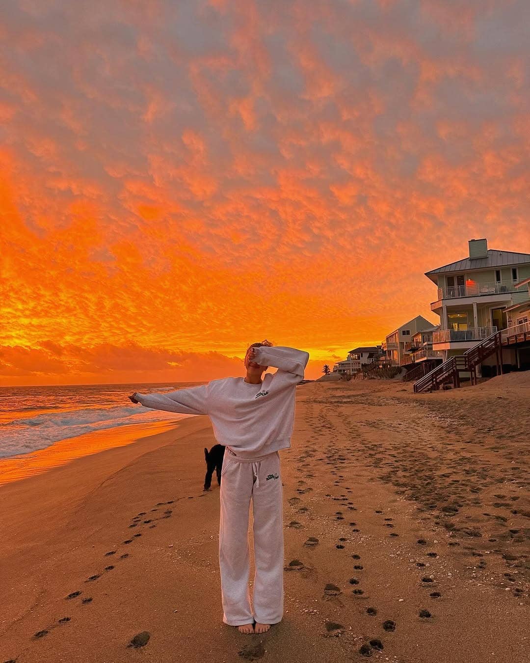 The Beach Club - Wholesale Lounge Sweatpants/Joggers - Women's - Staple Sweatpants6