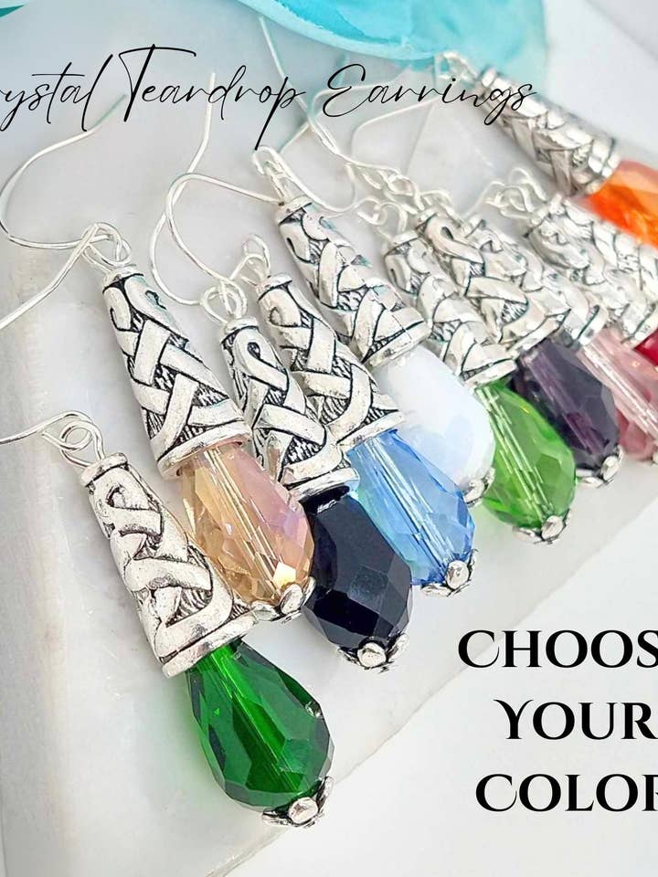 Boucles d'oreilles de mariée en cristal en forme de goutte en argent sterling pour la vente par Bad Apple Designs