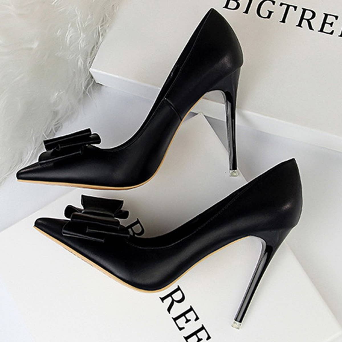 ACCITY - Wholesale High Heels - Women's - SLIM SHALLOW-MOUTH POINTED BOW HIGH HEELS_CWSHH00451