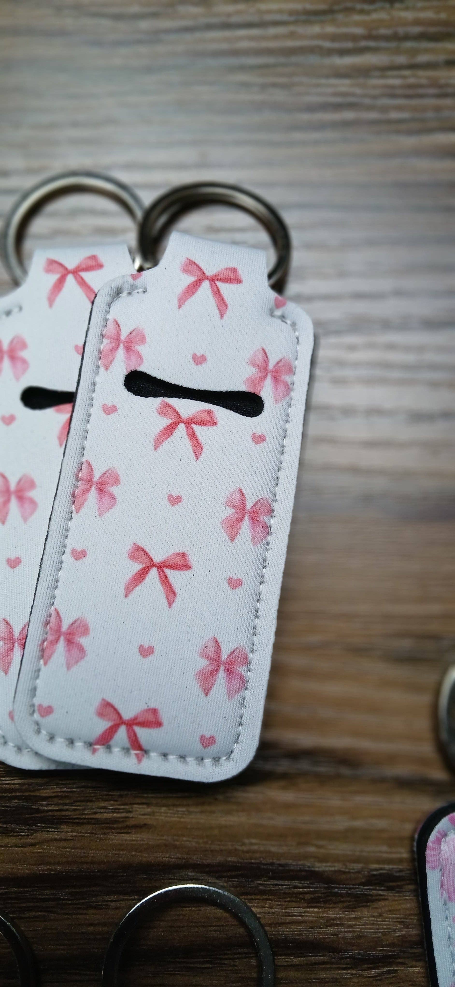 MadeByHBK - Wholesale Keychain - Unisex - Heart and Bows Lipgloss Keychain Holders3