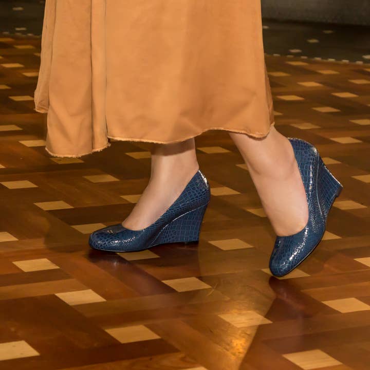 SCARLETTOS - Wholesale Wedges – Women’s - Navy Mid Heel Wedge I Winona by Scarlettos2