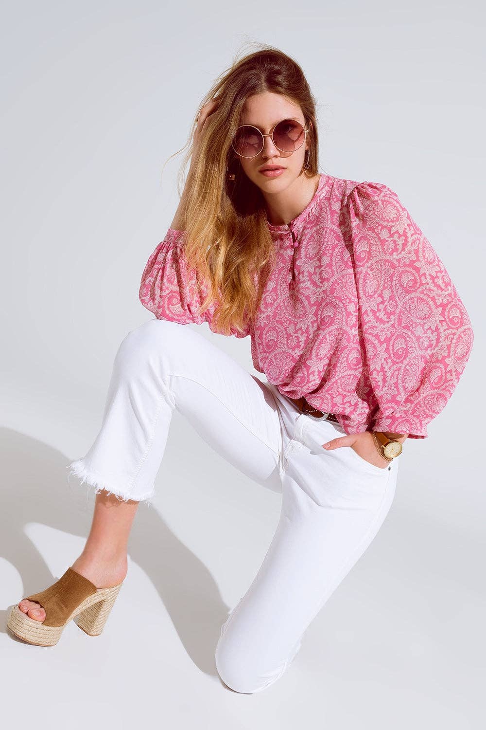 Roze Roze chiffon blouse met bloemenprint en lange ballonmouwen voor groothandel op Faire0