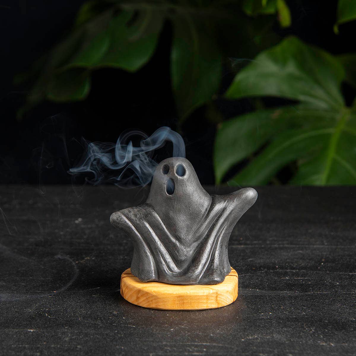 Troy Touch – wholesale Incense holder – Natural Ghost Incense Holder for Halloween, Smoker Ghosts5