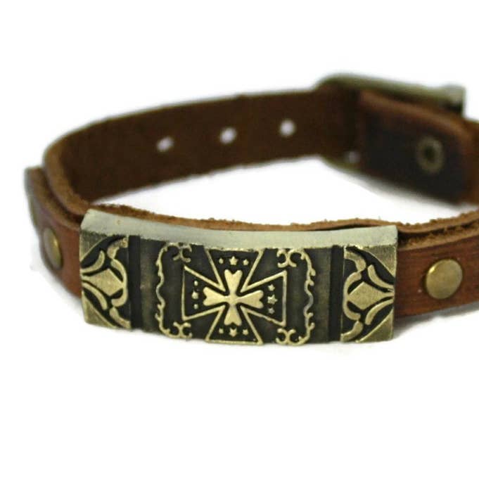 Destination Oils - Wholesale Aromatherapy Bracelet - Studded Cross Leather Essential Oil Bracelet - Unisex0