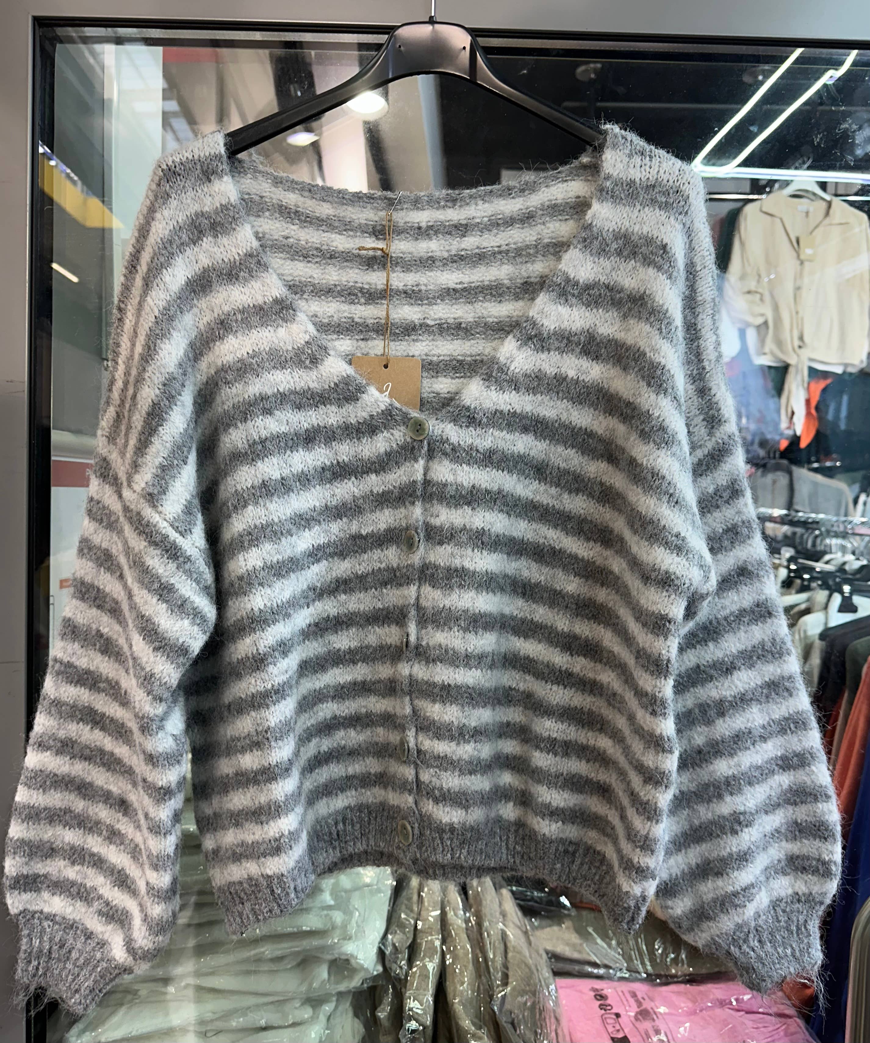 LÉA & LUC - Wholesale Cardigan - Women's - Striped cardigan REF. 5106225