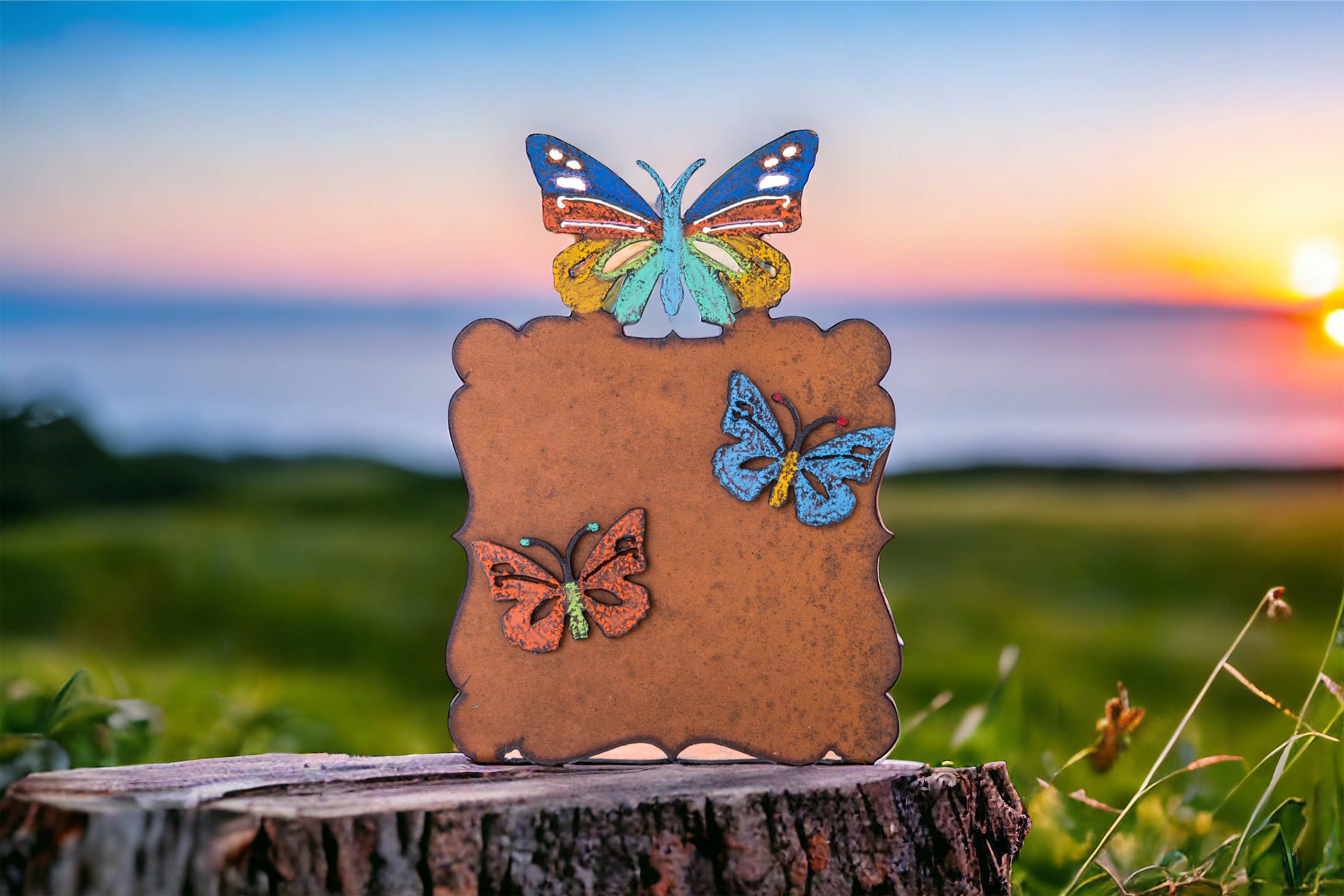 Whimsies - Wholesale Picture Frame - Butterfly Picture Frame Desk Organization metal memo board1