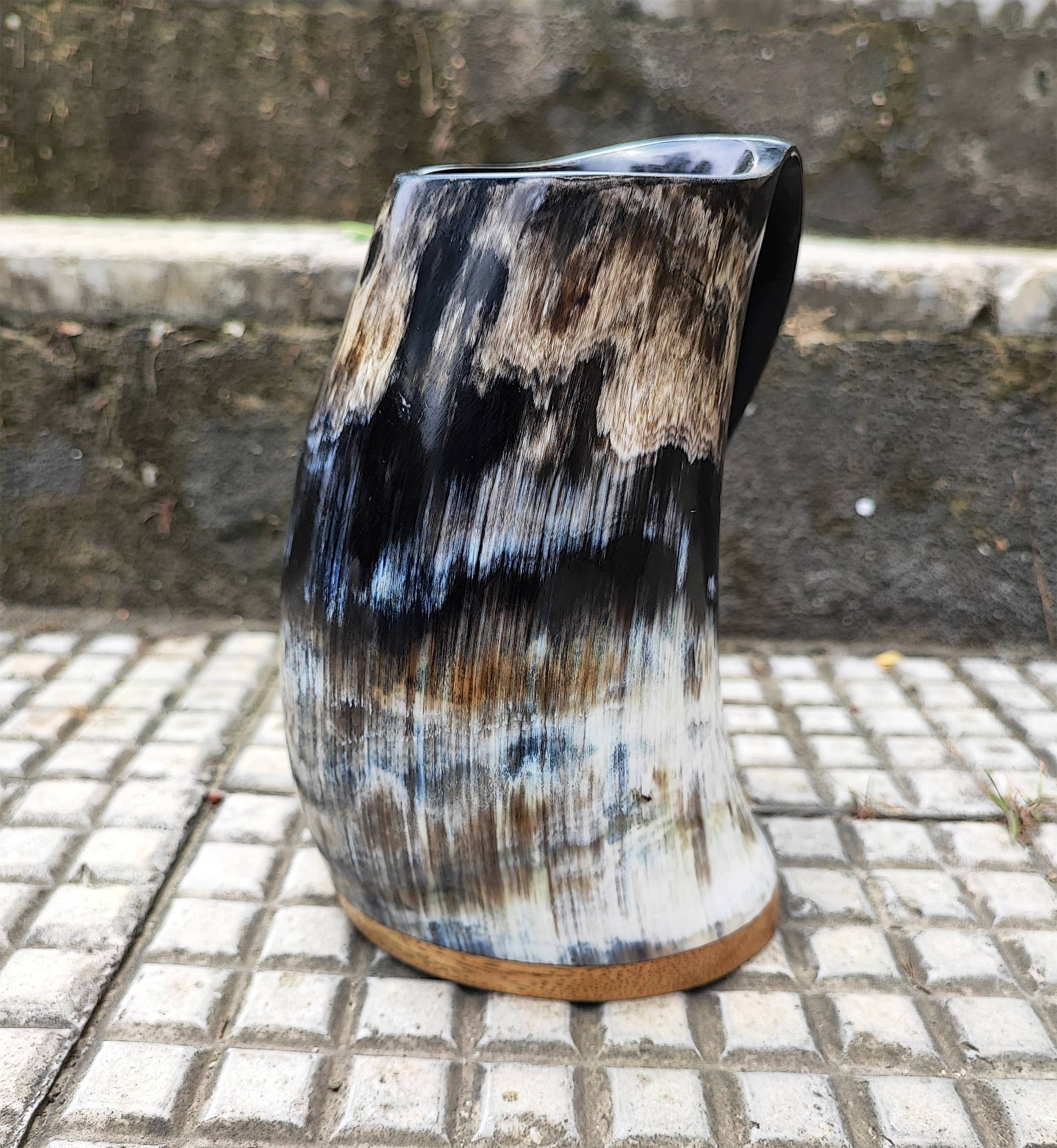 Billion Brothers - Wholesale Drinking Glass/Cup - Viking Horn Mugs Tankards Horn Cups Ale Mead Beer Mugs Large3