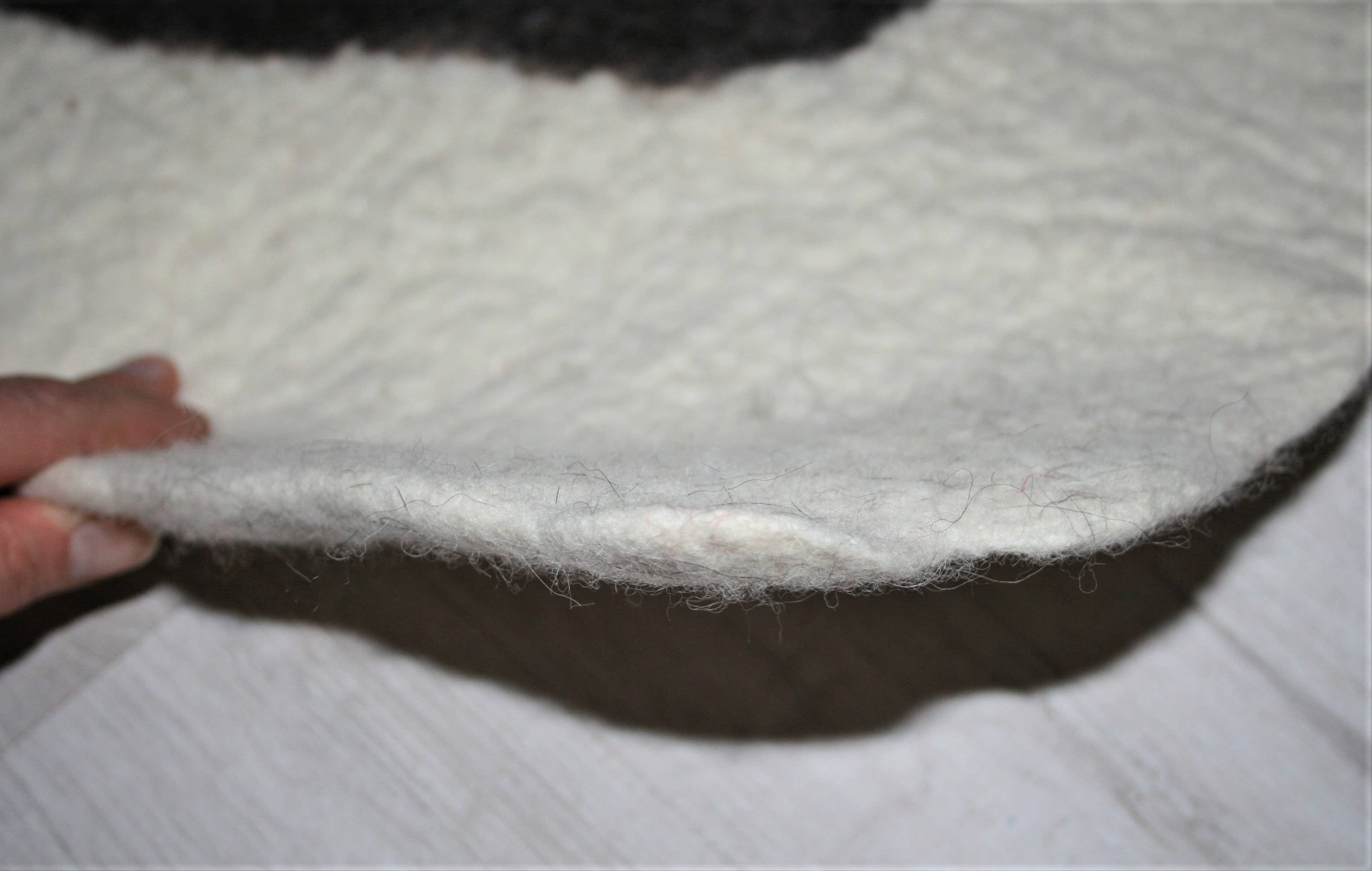 herzundhund – Großhandel Haustierdecke – Hund – Dicke Hundedecke aus Bio-Wollwalk weiß0