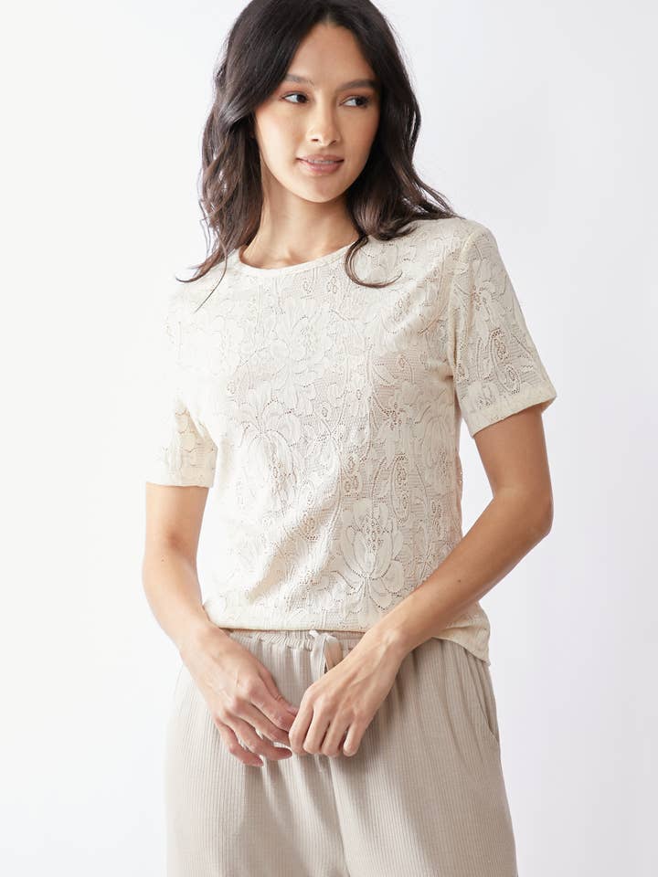 Davi & Dani - Wholesale Knit Top - Women's - STRETCH-ENHANCED POWER MESH LACE SHORT SLEEVE TOP