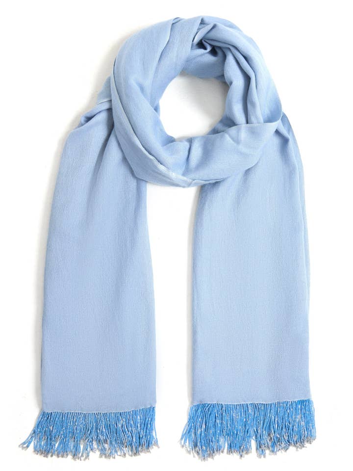 Hellblauer Pashmina-Schal mit Perlenquasten für den Großhandel von Aftershock London