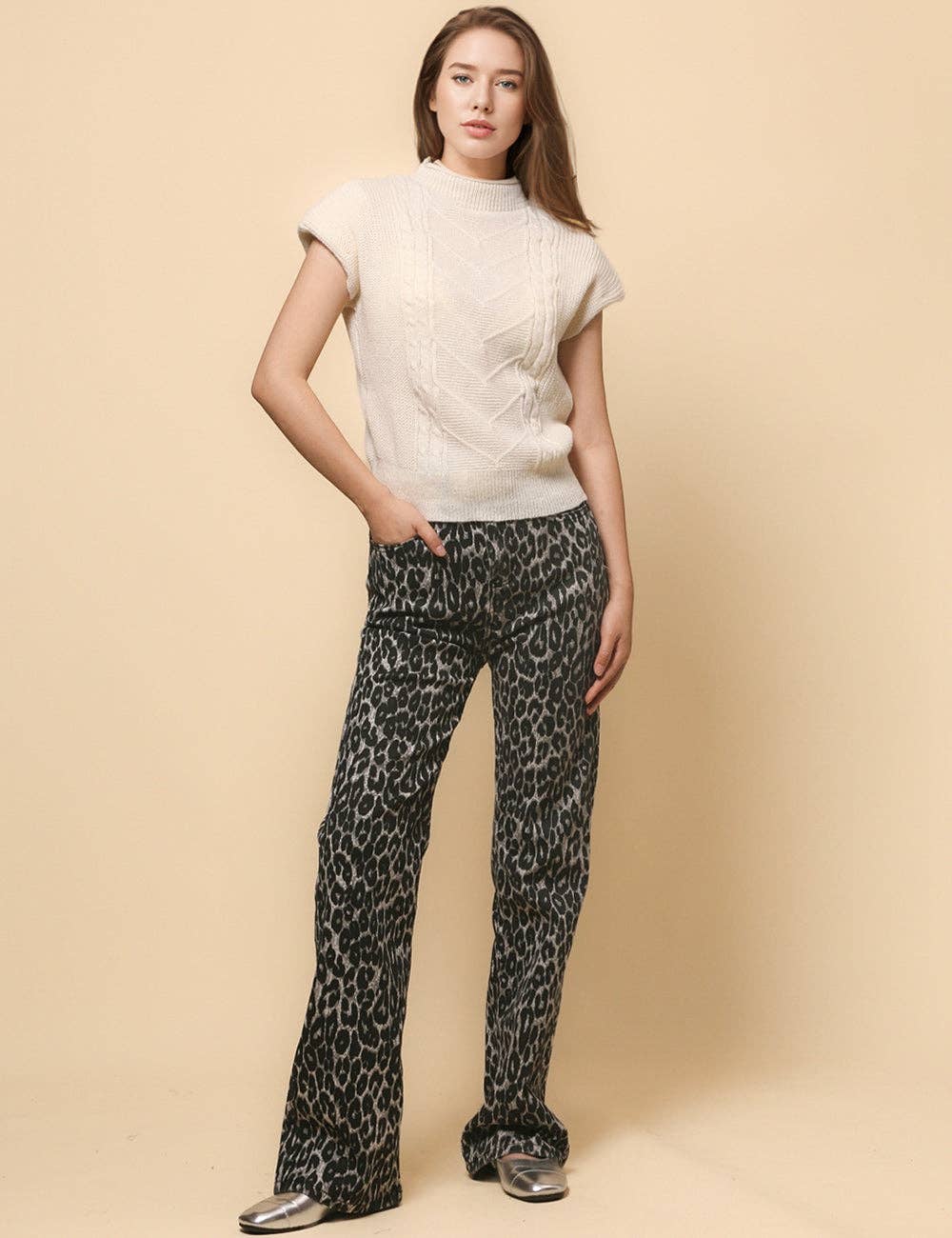 Sweetkama – Engroshandel Strikvest/slipover – Kvinder – Ærmeløs trøjevest til damer i ensfarvet skildpaddehals SKT47606