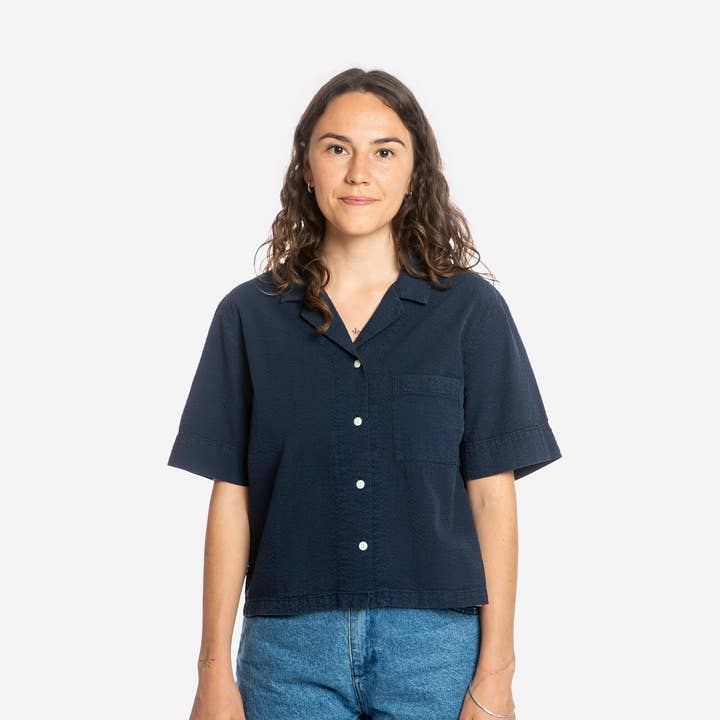 Seersuckerblus marinblå för wholesale av Matona