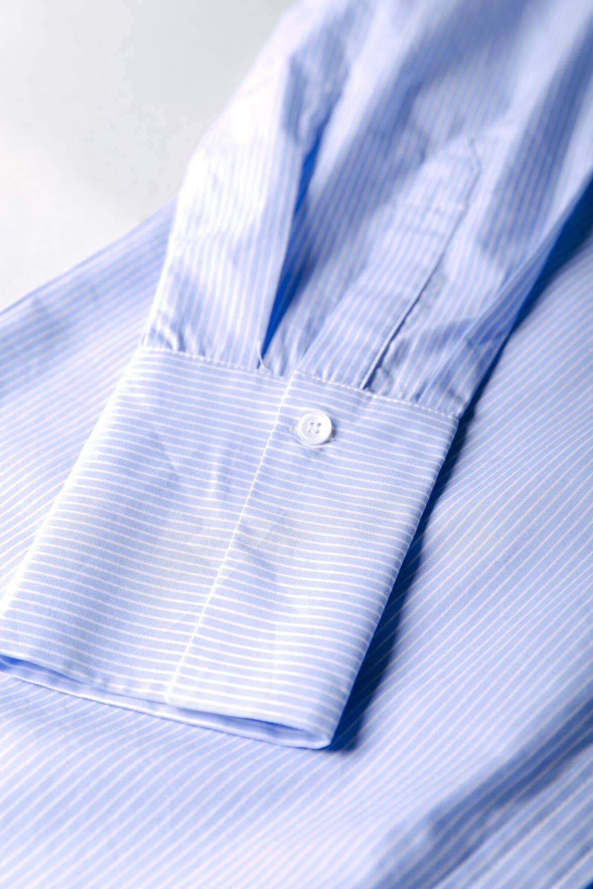 Azul bebê claro Blusa listrada Talia | Azul bebê claro para venda a revendedores na Faire3