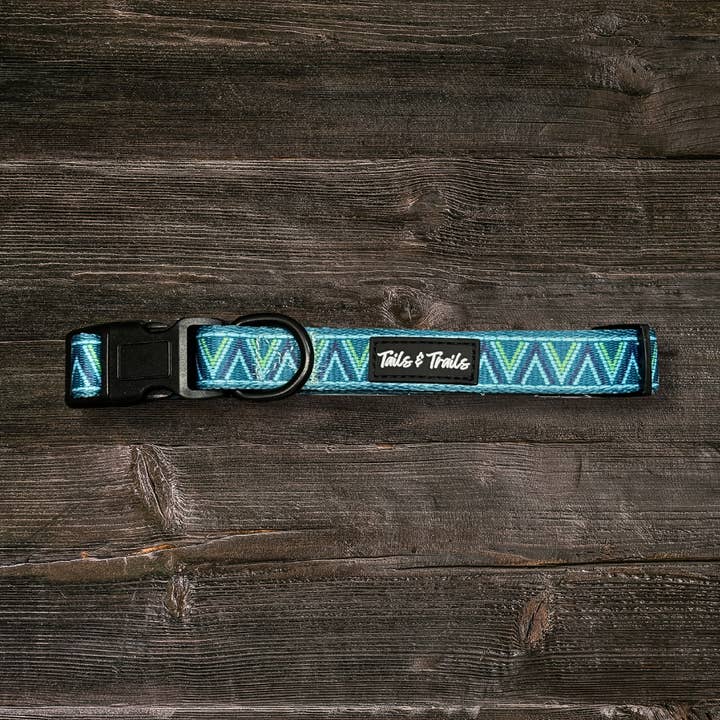 Dusk Aztec krage för wholesale av Tails and Trails