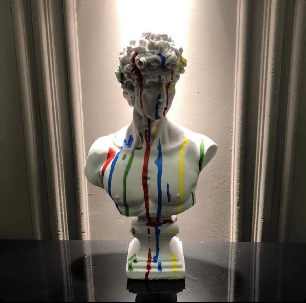 RomaArtSculptures – wholesale Skulptur – Stor skulptur av Davidbyst med färgglada ränder9