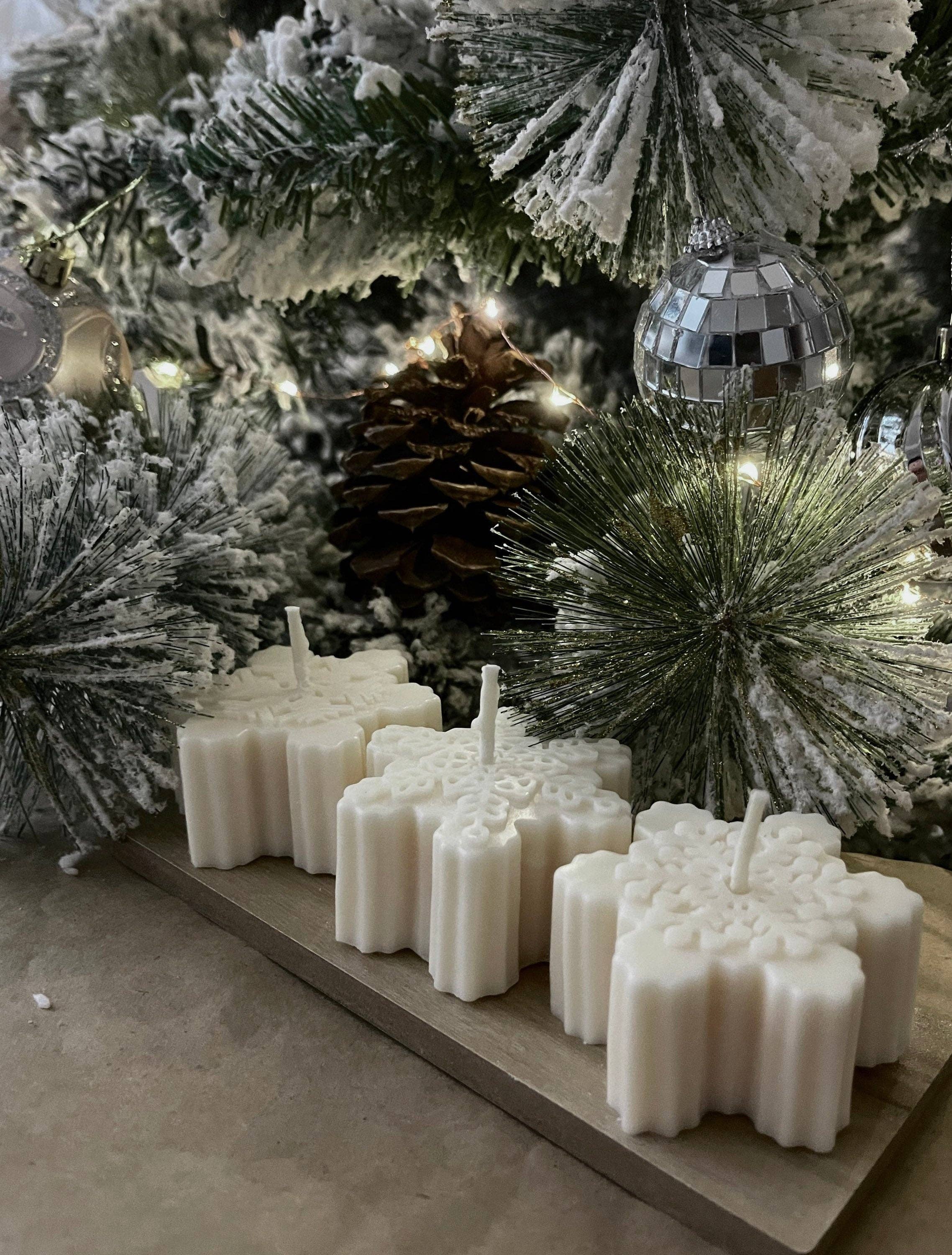 Hi Sunday Collective - Wholesale Novelty Candle - Snowflake Christmas Winter Novelty Candle8