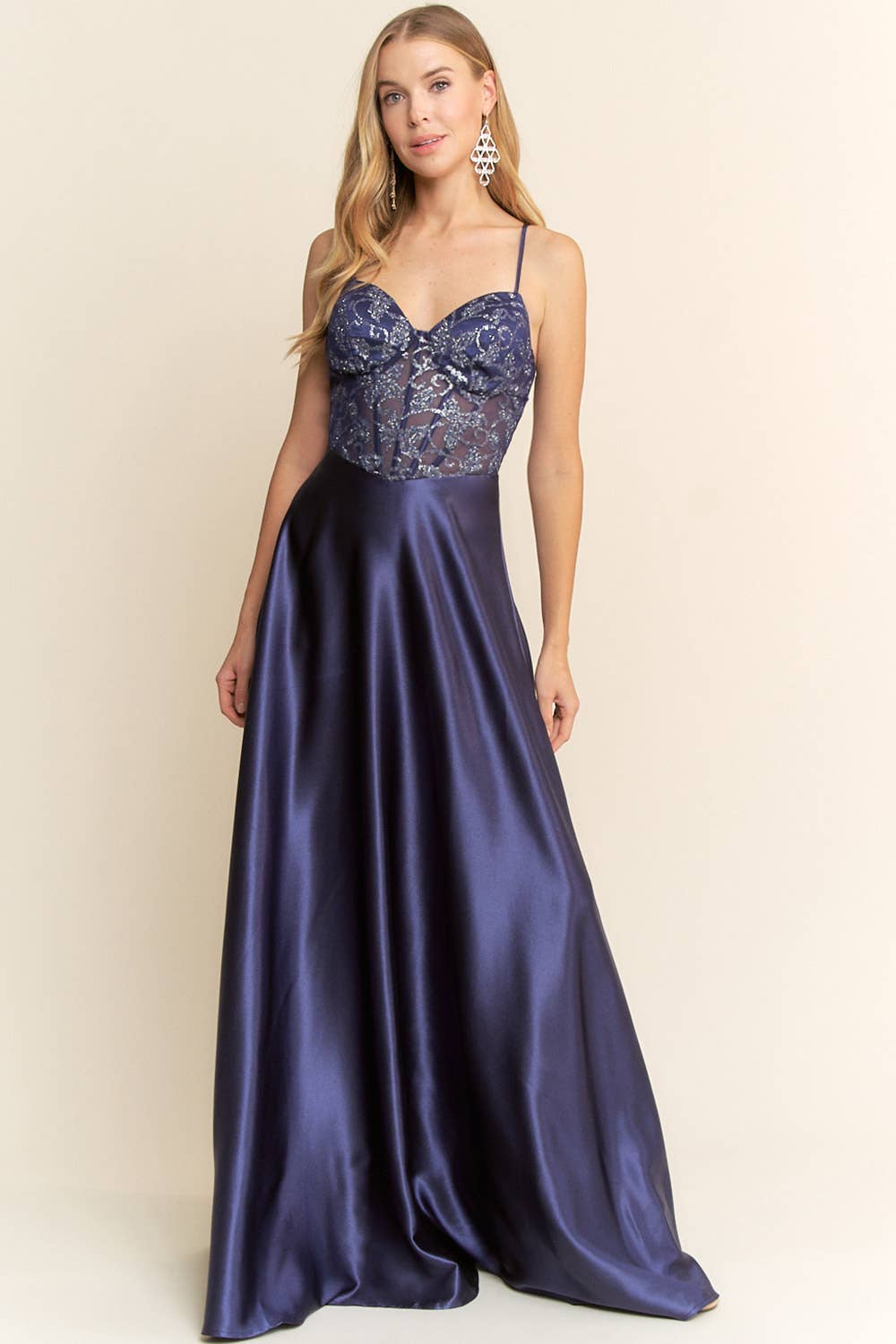 Maniju - Vente Robe de soirée – femme - ROBE LONGUE CORSET AVEC DÉTAILS PAILLETÉS4