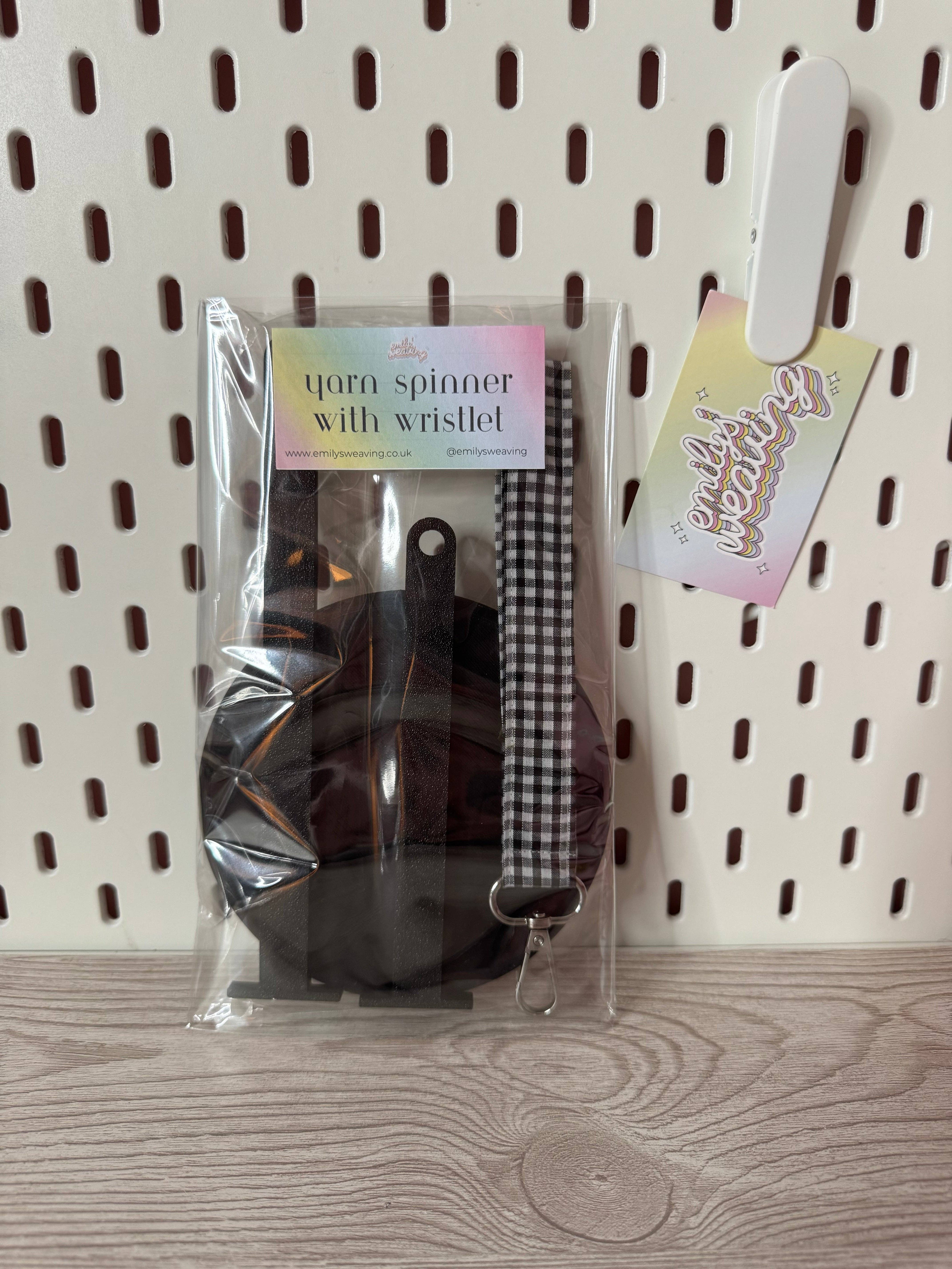 Emily's Weaving – wholesale Knitting/Crochet Supplies – Black Yarn Spinner with Gingham Wristlet7
