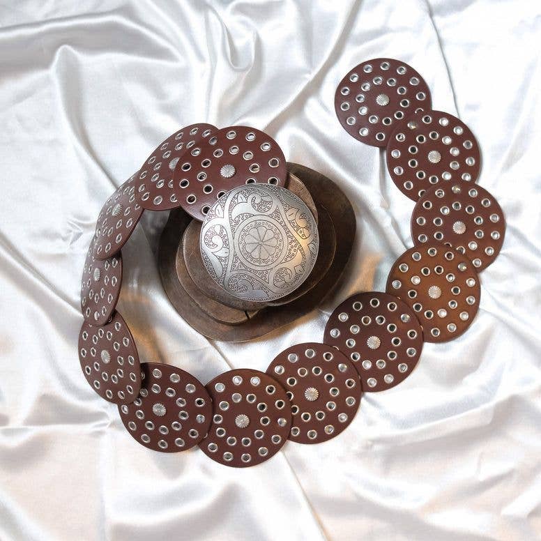 Karma Nepal Crafts - Venta al por mayor Cinturón - Mujer - Cinturones Boho de Disco Grande4