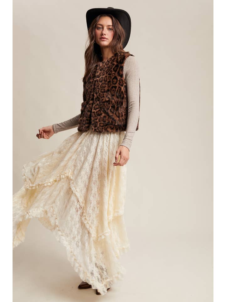 Listicle - Wholesale Outerwear Vest - Women's - Faux Fur Leopard Vest32