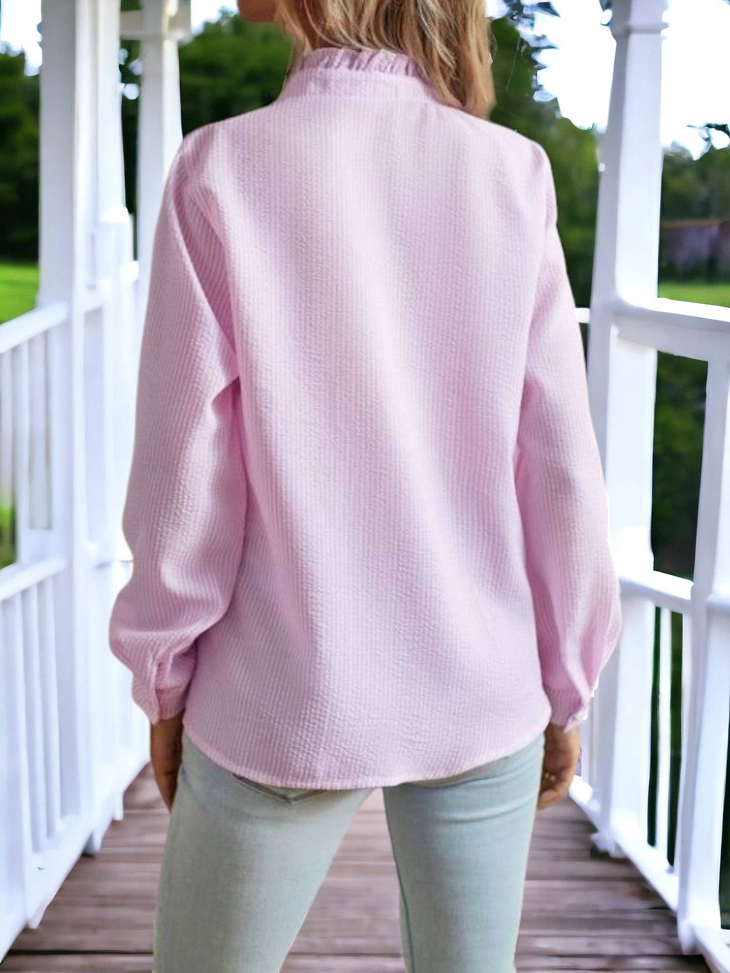 Anna Kaci Wholesale - Vente Chemise à col boutonné – femme - Chemise texturée à rayures et volants8