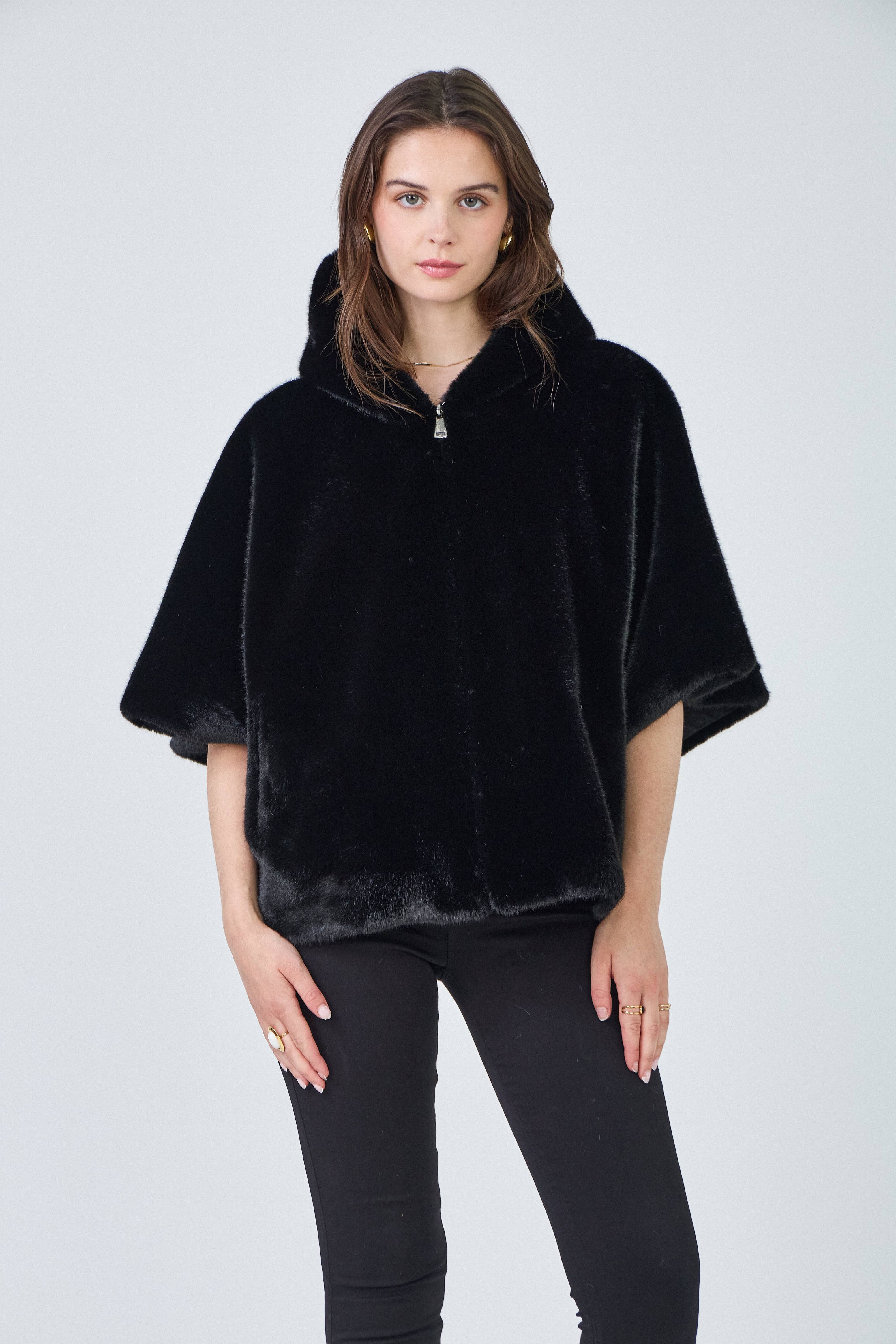 Giovanni Paris - Vendita all'ingrosso Pelliccia/Pelliccia sintetica - Donna - Mantella Alizée con cappuccio in ecopelliccia6