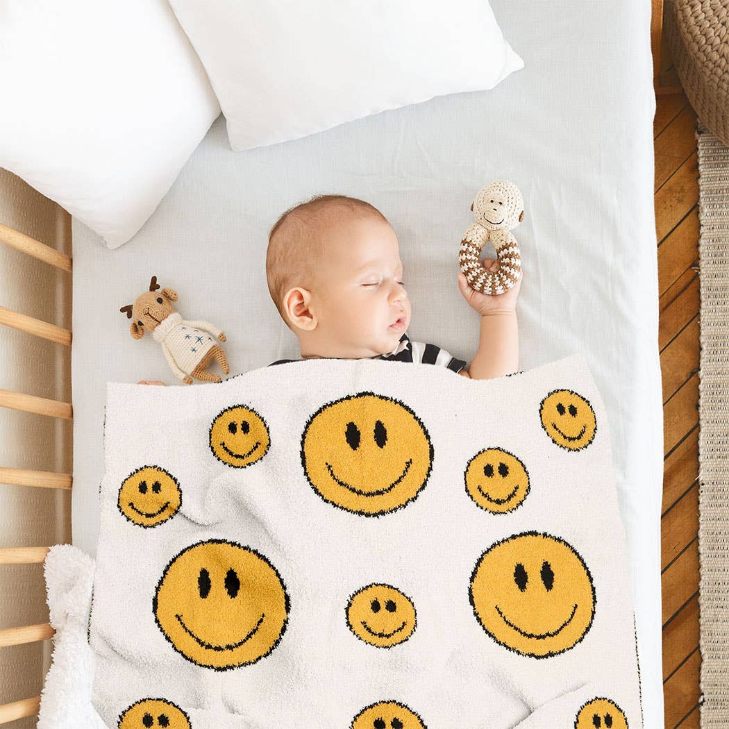 Fashion City - Wholesale Bedding Blanket - Kids & Baby - Happy Face Print Kids Luxury Soft Throw Blanket2