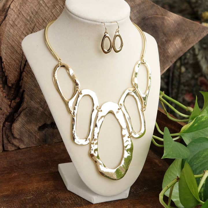 PennyLine inc - Wholesale Link & Chain Necklace - Links Statement Necklace set in Gold Silver Tones12