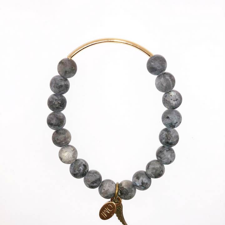 OMI Labradorite Grey Bracelet with Thin Gold Bar for wholesale by omibeads