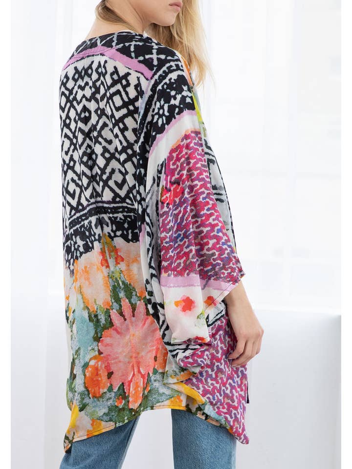 Black Fuchsia Combo Bohemian Floral Abstract Print Cocoon Kimono for wholesale on Faire