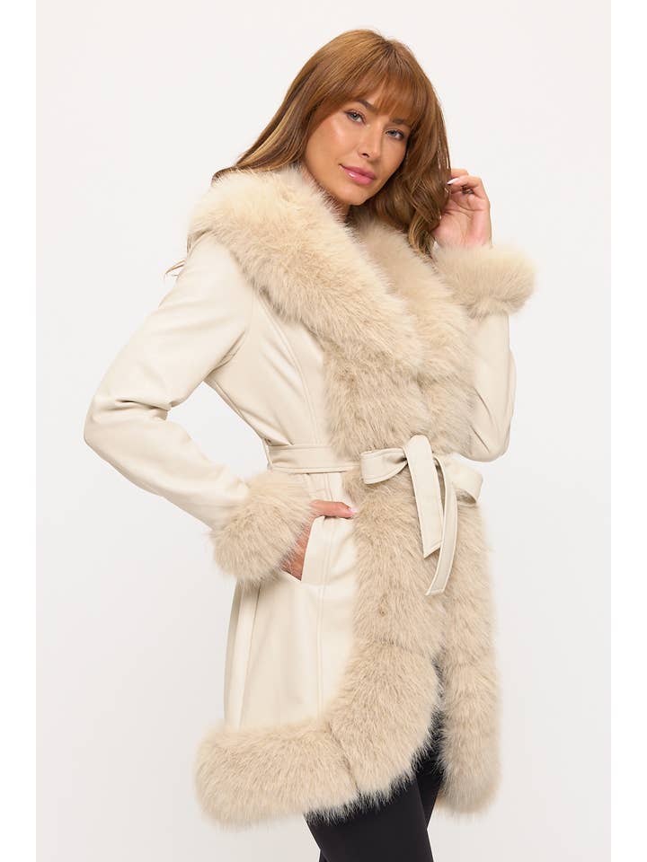 Coalition Apparel Inc – Engroshandel Pels-/kunstpelsfrakke - Dame – CLAPC0018: Boardwalk Luxe Kontrastfrakke9