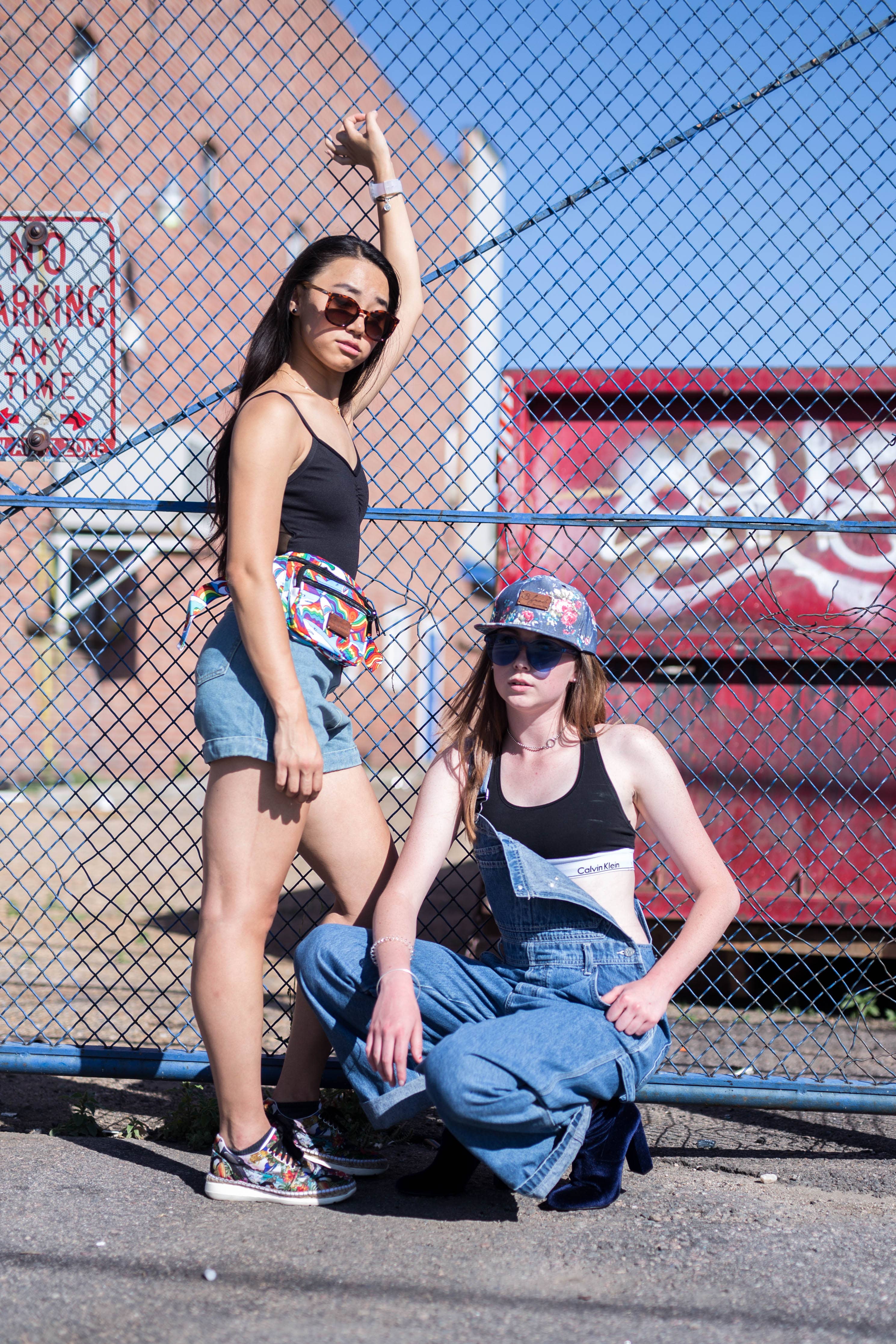 B Fresh Gear - Vendita all'ingrosso Marsupio - Donna - Marsupio Jaws Rainbow1