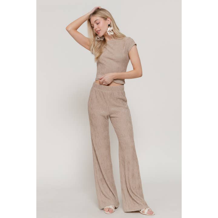 ENSEMBLE HAUT COURT ET PANTALON ÉVASÉ pour la vente par HiteJeans