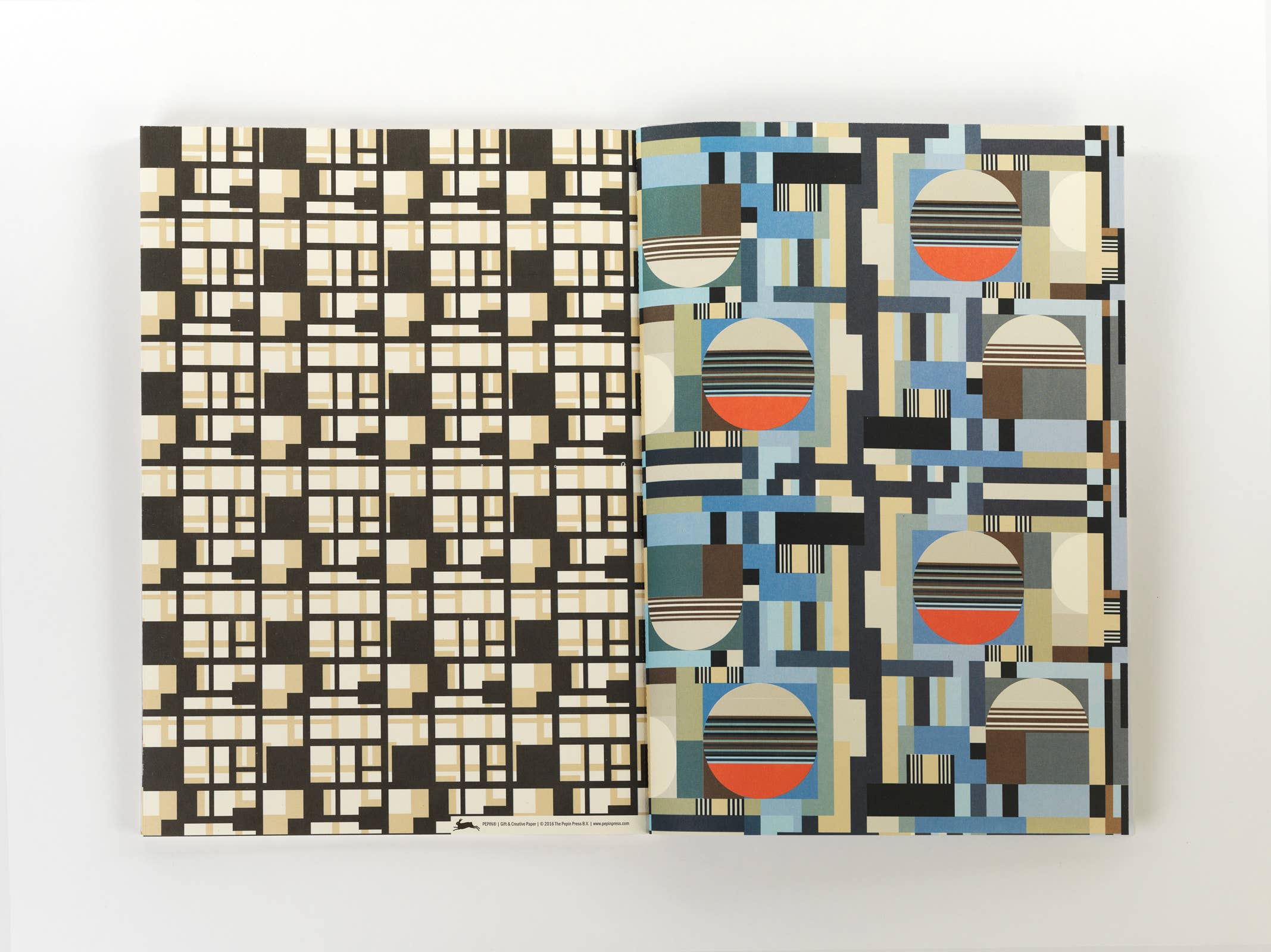 Pepin Press - Wholesale Flat Wrap - Bauhaus Style Gift & Creative Paper Book Vol. 641