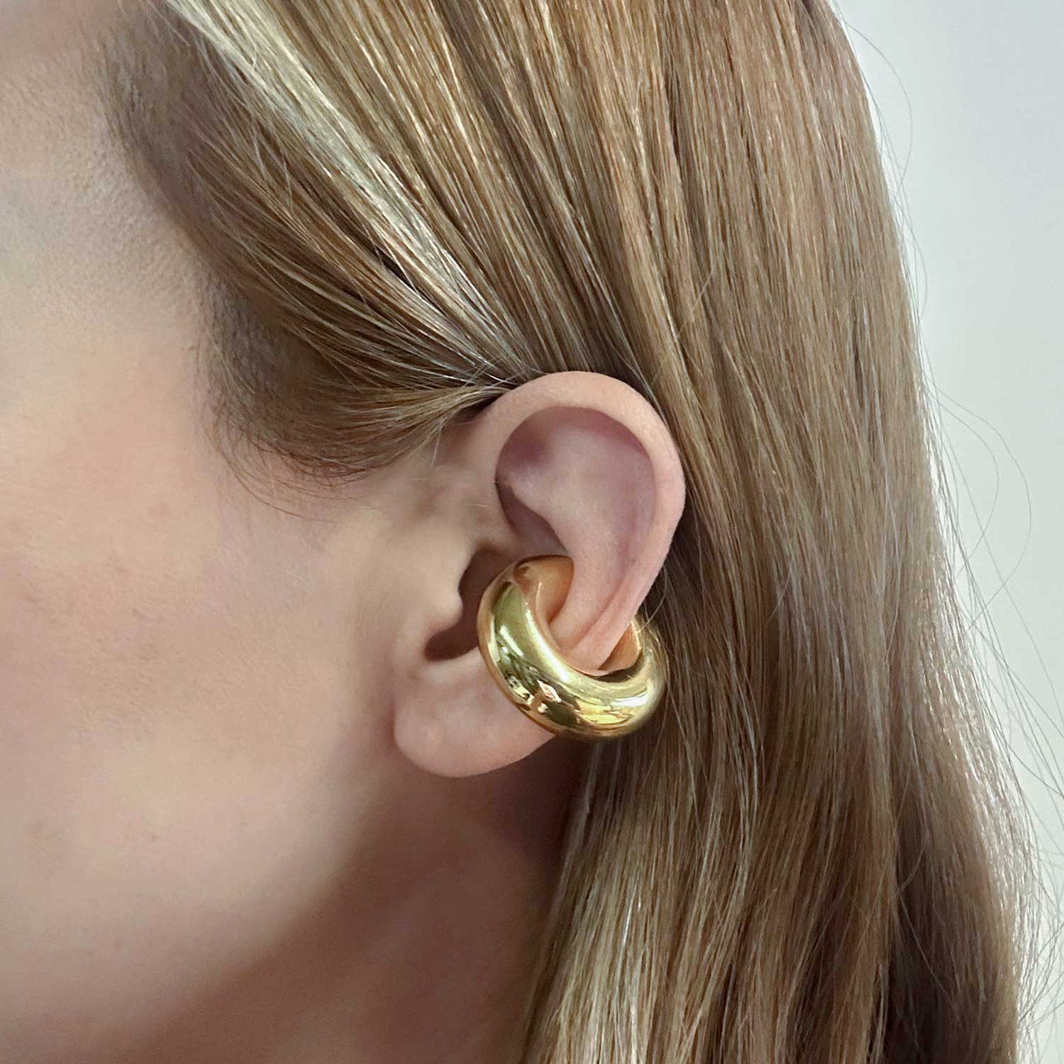 outofoffice - Wholesale Cuff/Wrap Earrings - Chunky Gold & Silver Hollow Statement Ear Cuff7