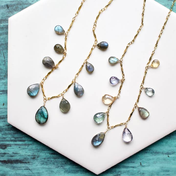 a.v. max - Wholesale Pendant/Charm Necklace - Large Teardrop Neck|5 color options7