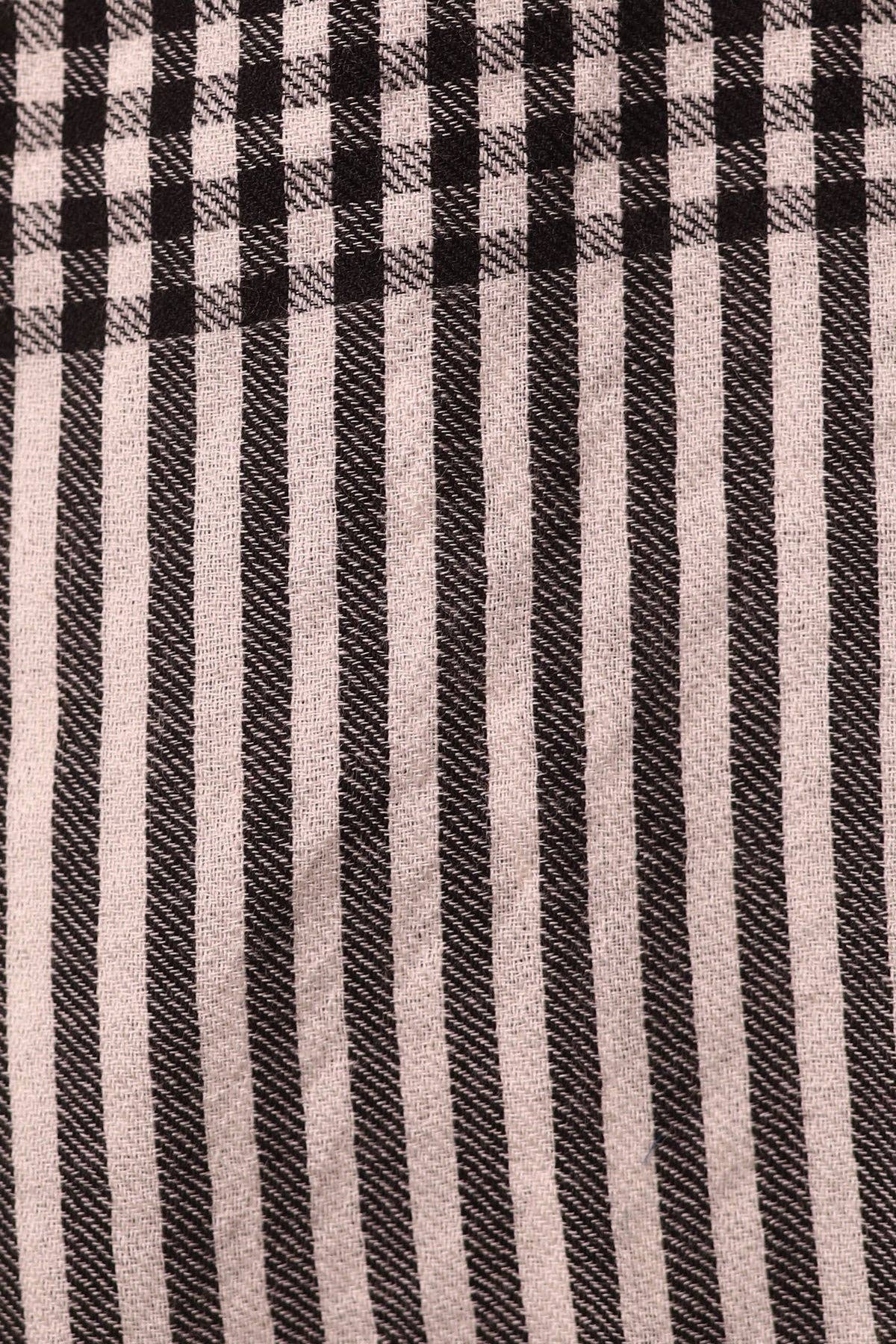 SVEZElife - Wholesale Scarf - Women's - Classic Gingham Woven Wool Scarf with Tassels - Black White | SVEŽElife3