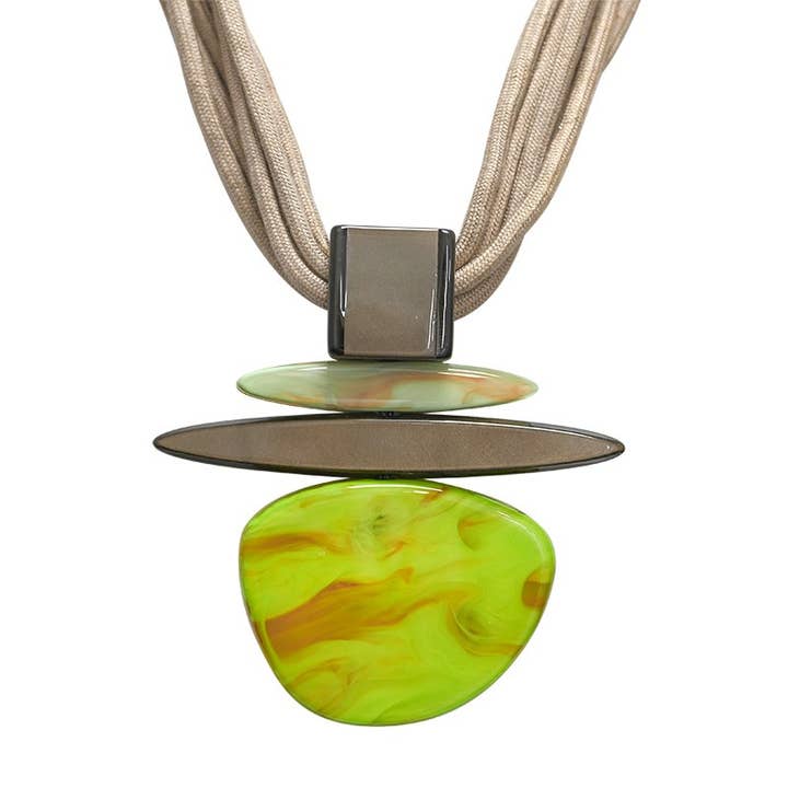 AMORINO SRL - Wholesale Pendant/Charm Necklace - ROPE NECKLACE WITH RESIN PENDANT - FT24128A4743